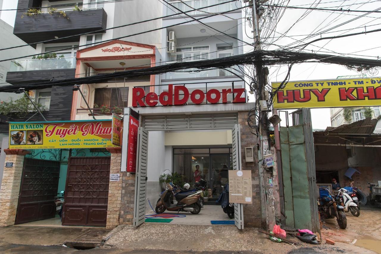 Hotel Reddoorz Near Saigon Zoo Ho-Chi-Minh-Stadt Exterior foto